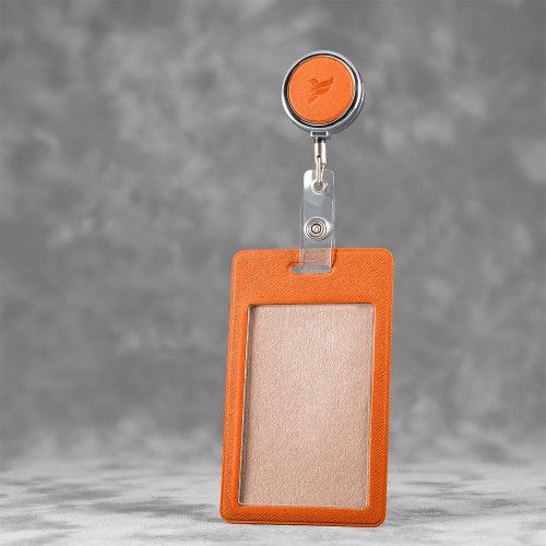 Карман с металлическим ретрактором - вертикальный, цвет оранжевый