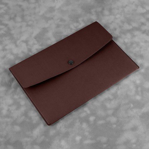 Папка-конверт на кнопке, цвет коричневый